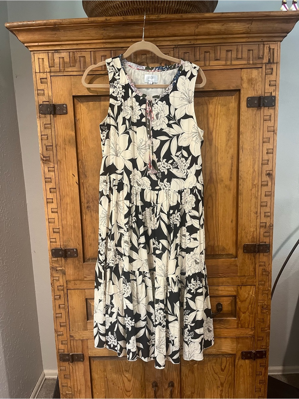 JADE by JOHNNY WAS Black & Cream Floral Sleeveless Midi Dress